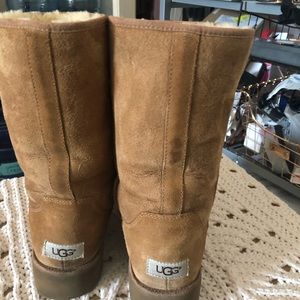 Genuine UGG wedge boot size 9
